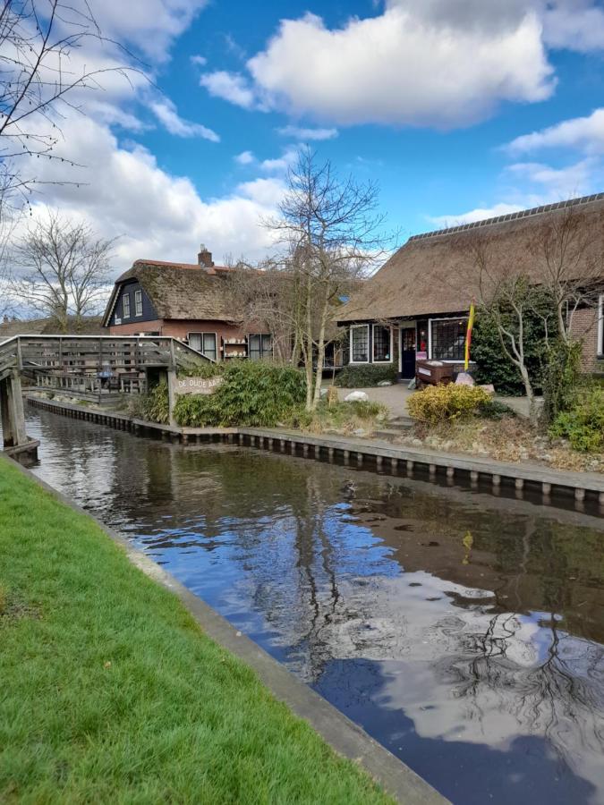 Wuivend Riet Gelegen Op Resort Venetie ヒートホールン エクステリア 写真